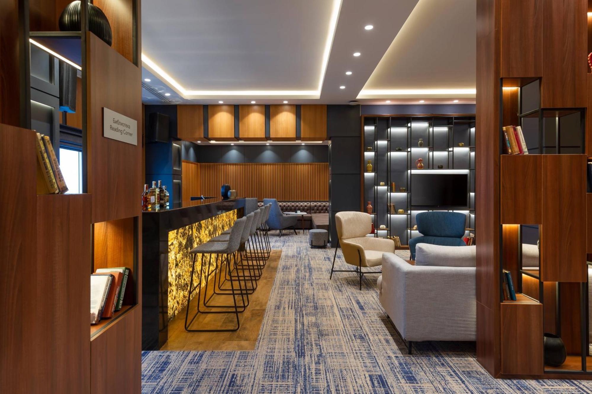 Hotel Courtyard By Marriott Tashkent Esterno foto